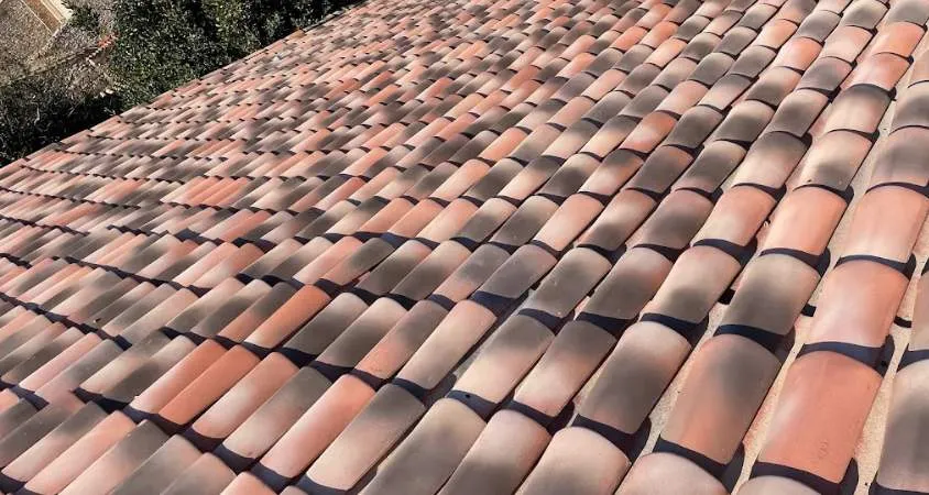 construction de toiture neuve à bormes les mimosas