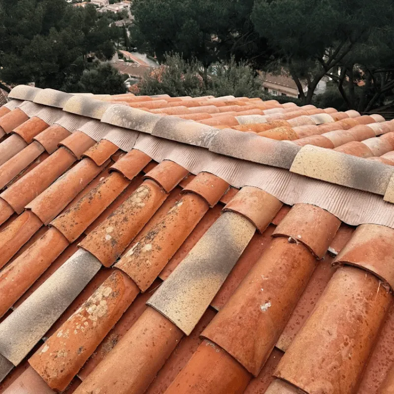 Rénovation d'une toiture dans le Var